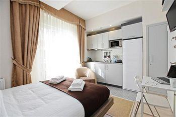 Taksim Premium Отель
