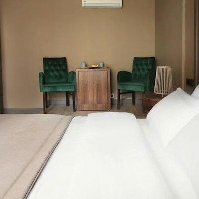 Отель Taksim Premium 3*